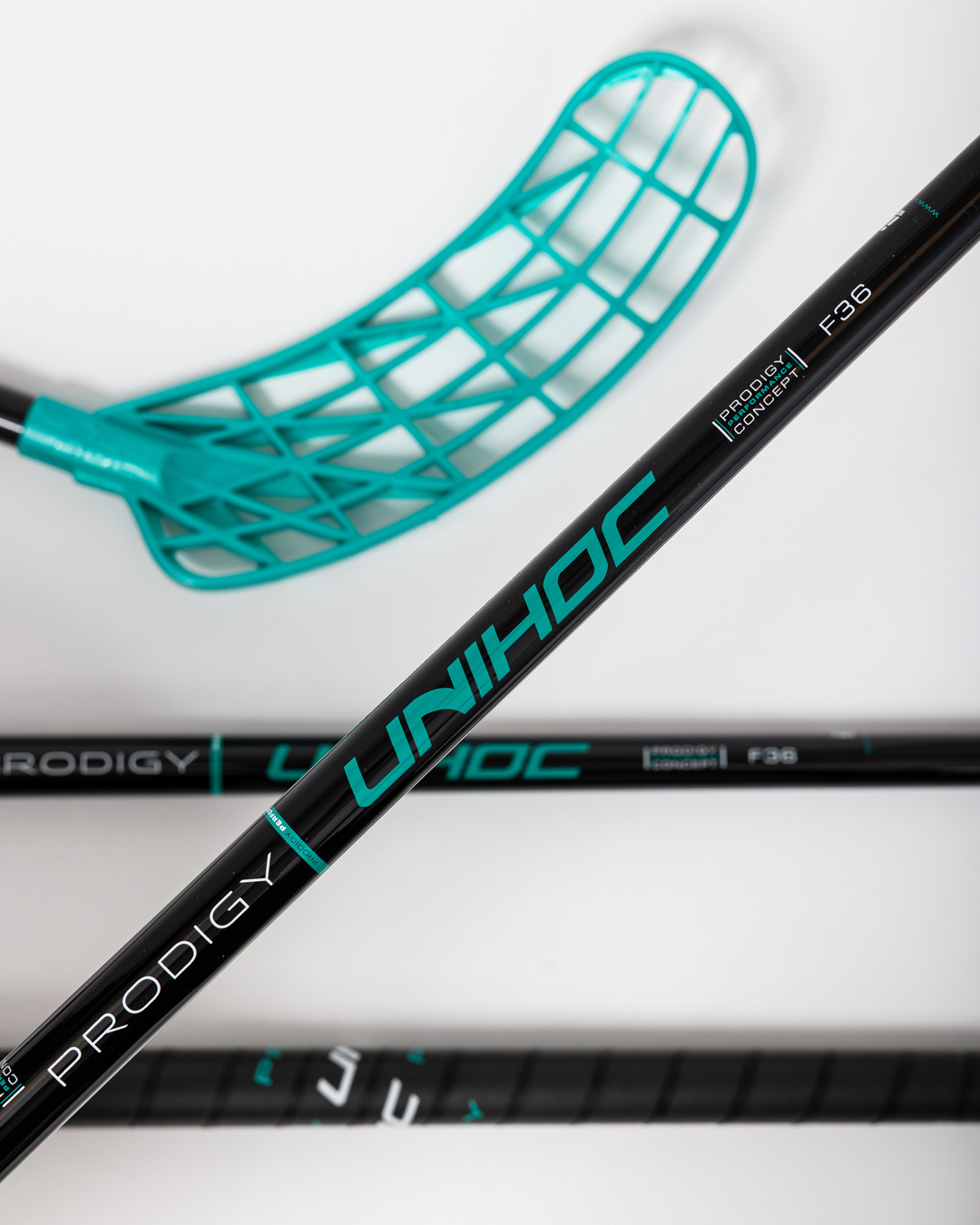 STICK UNILITE PRODIGY FL 36 BLACK/TURQUOISE